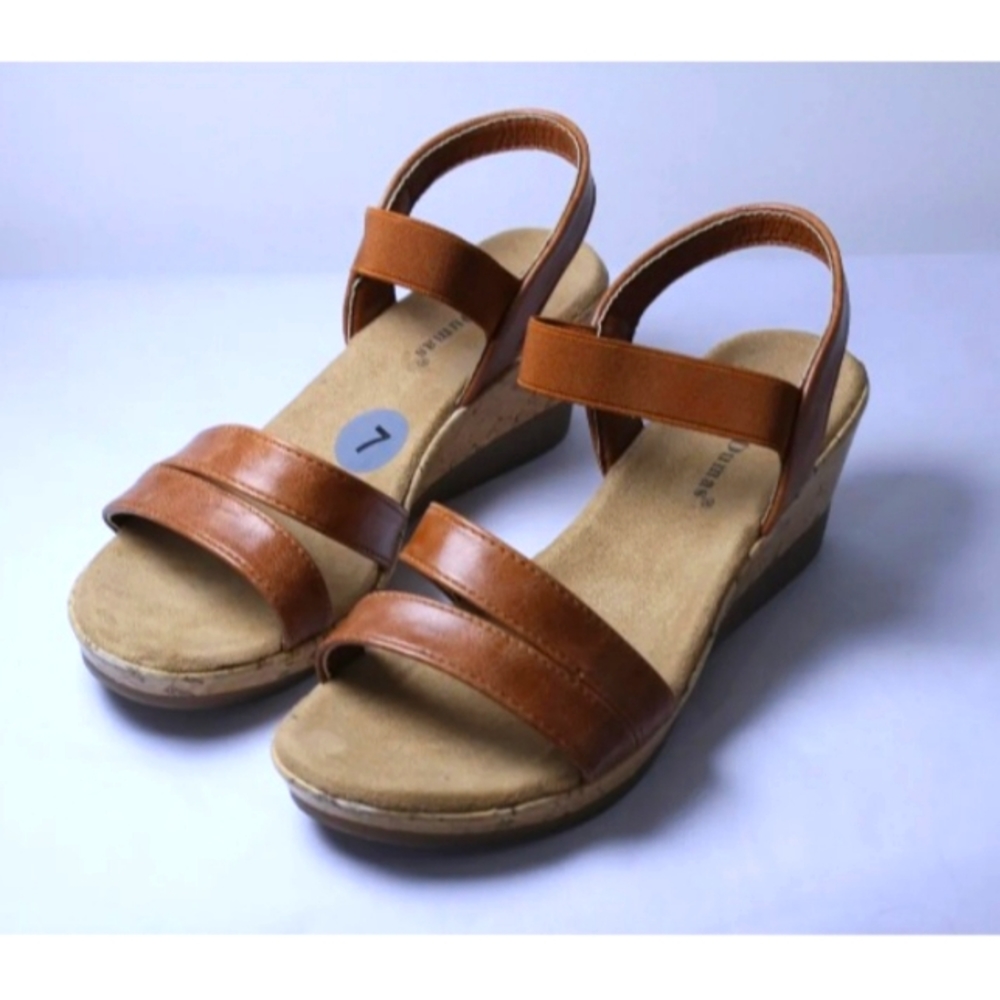 YouthGirls Pierre Dumas Kids“Chic 4”Platform Wedge Heels PewterSz-7, US-4 EU-36.